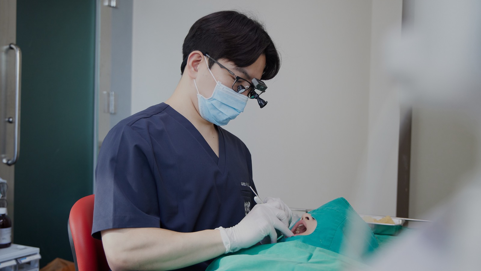 서울정석치과 진료 모습